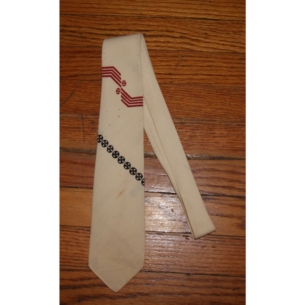 Palm Beach Cloth Ivory Mens Neck Tie Red Blue Geometric Vtg 1940’s Beau Brummell